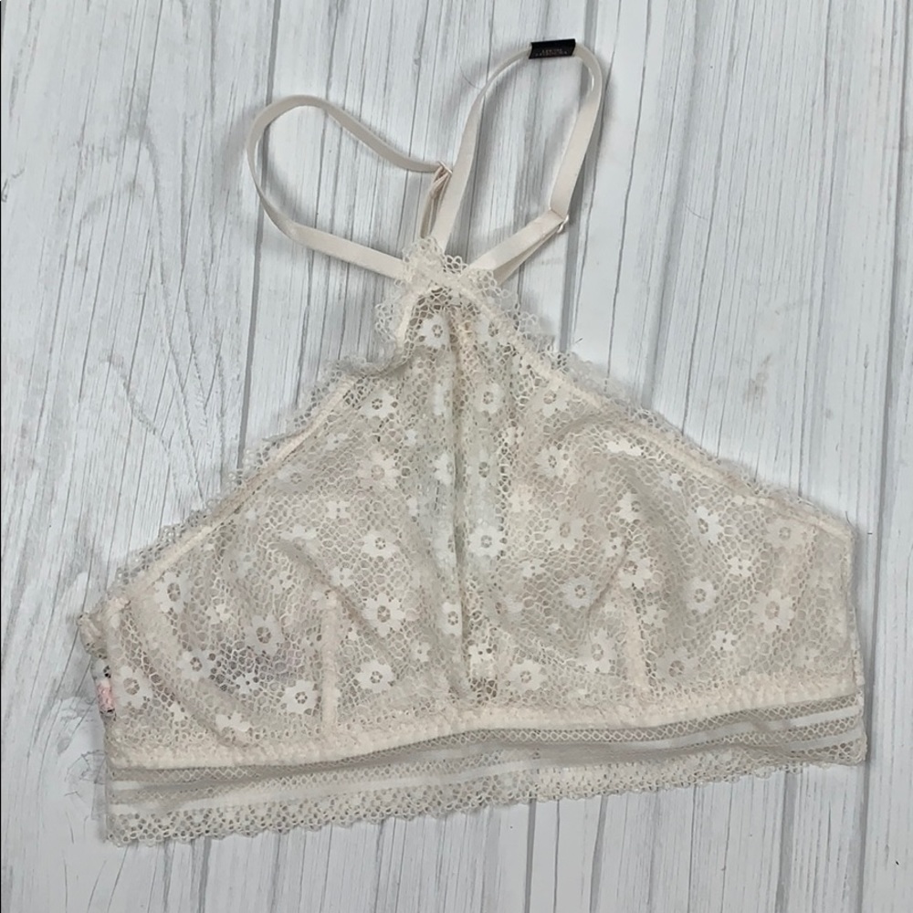 2 Victoria’s secret high neck lace bralettes - Picture 4 of 5